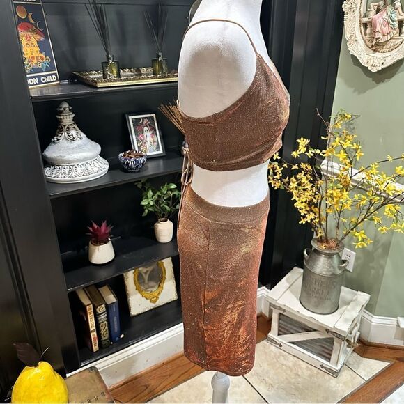 Lulus Shimmer and Shake Iridescent Gold Two Piece Dress Size Small - Picture 8 of 16